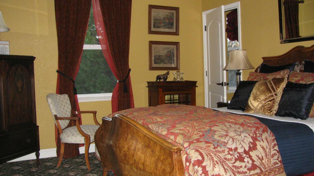 Yosemite Rose Bed And Breakfast 그로블런드 외부 사진