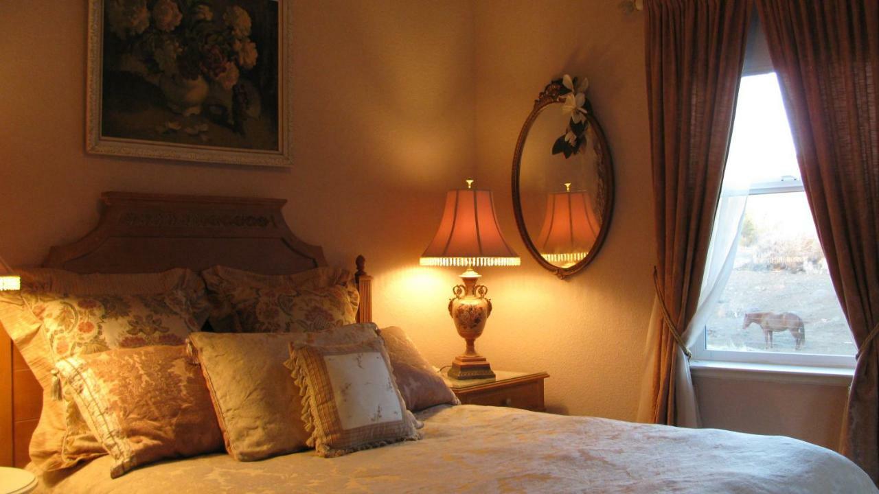 Yosemite Rose Bed And Breakfast 그로블런드 외부 사진